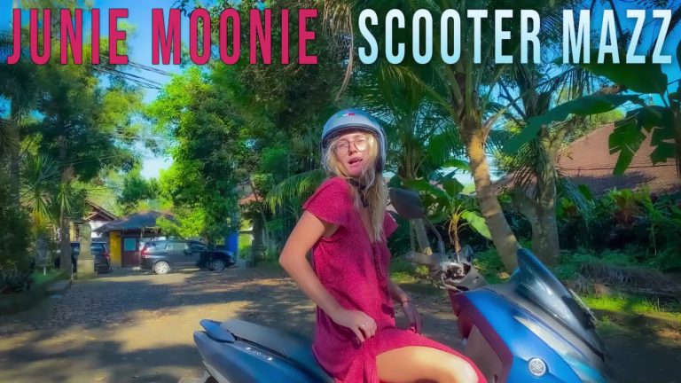 GirlsOutWest Junie Moonie – Scooter Mazz